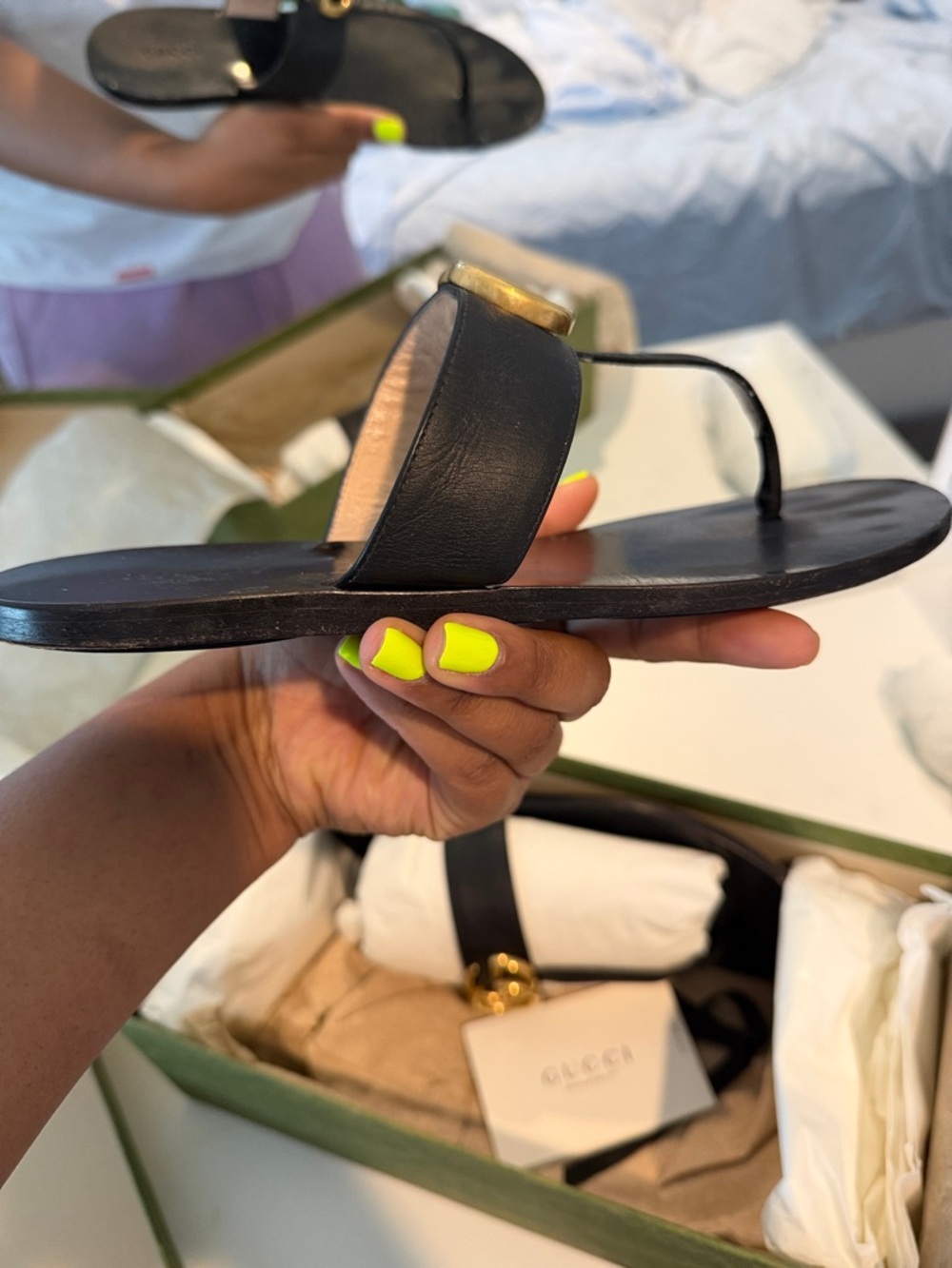 Gucci Black Leather Thong Sandals with Gold Double G - Picture 7 of 10